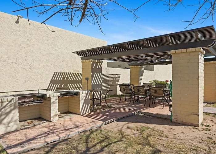 Apartment Edens Escape Comfort, Style And Prime In By Kivoya Phoenix